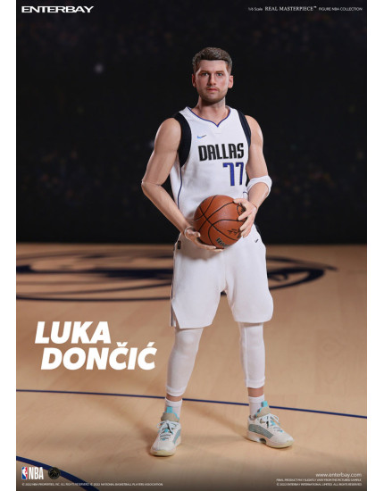 NBA Collection Real Masterpiece akčná figúrka 1/6 Luka Doncic 30 cm obrázok 1