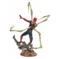 Avengers Infinity War Marvel Premier Collection socha Iron Spider-Man 30 cm obrázok 2